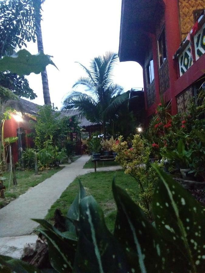 Nine Clouds Homestyle Accommodation جنرال لونا المظهر الخارجي الصورة
